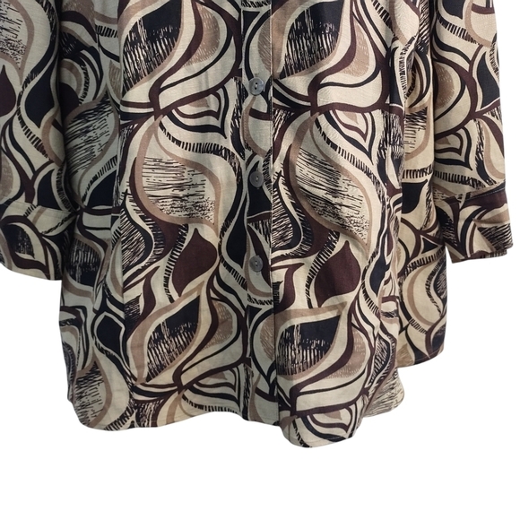 East 5th Top Women's Multi Color 3/4 Sleeve Button Up Shirt Sz 1X - Picture 4 of 9